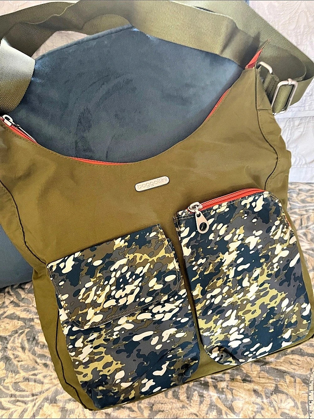 baggalini Camo Crossbody Bag in Green, Blue & Orange Like New
